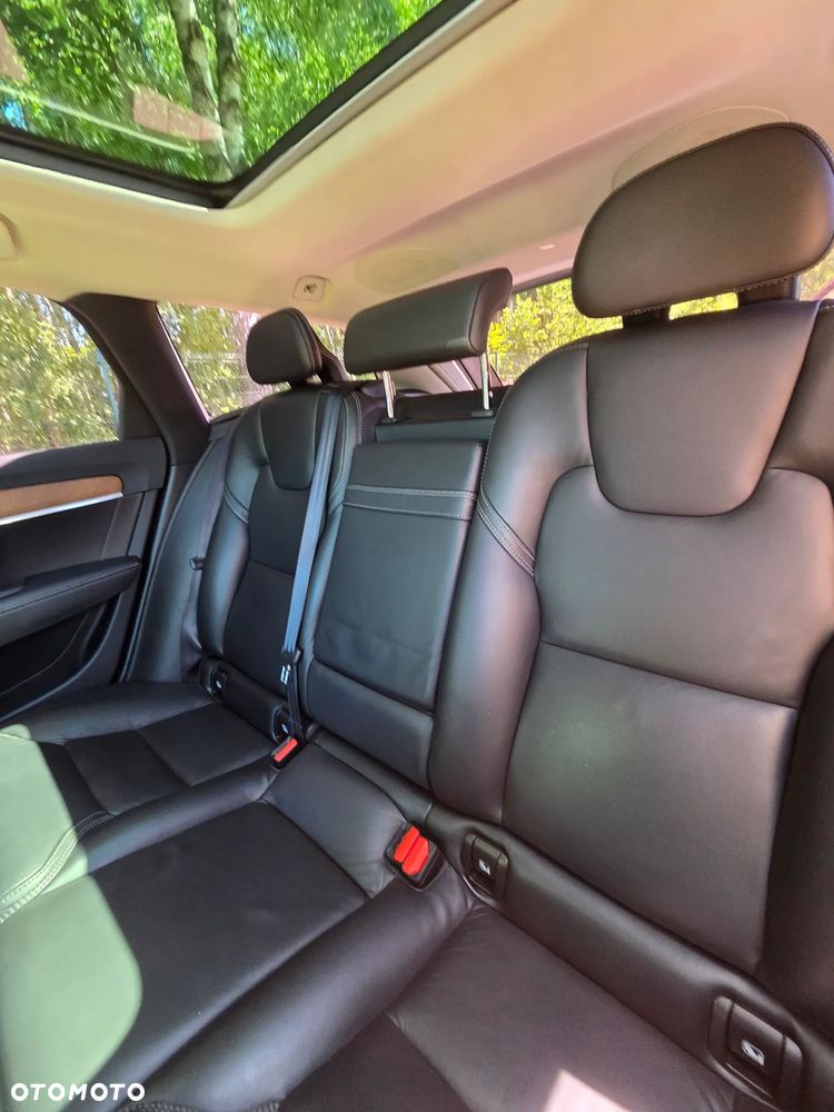 Volvo V90 D4 Inscription - 17