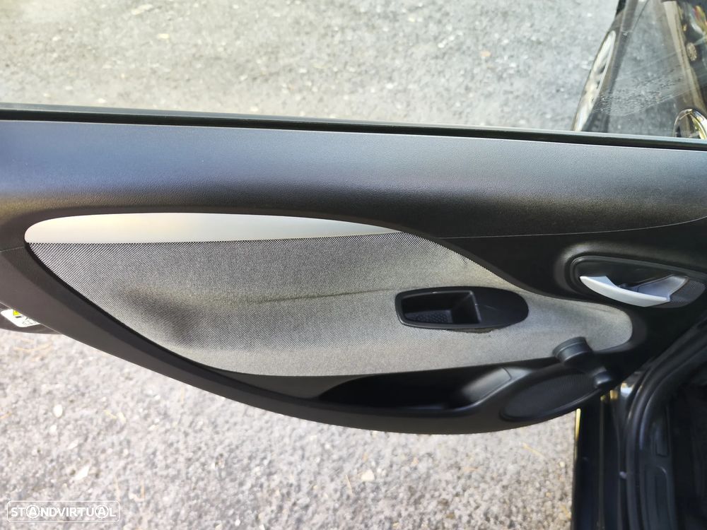 Fiat Punto Evo 1.3 M-Jet Dynamic - 22