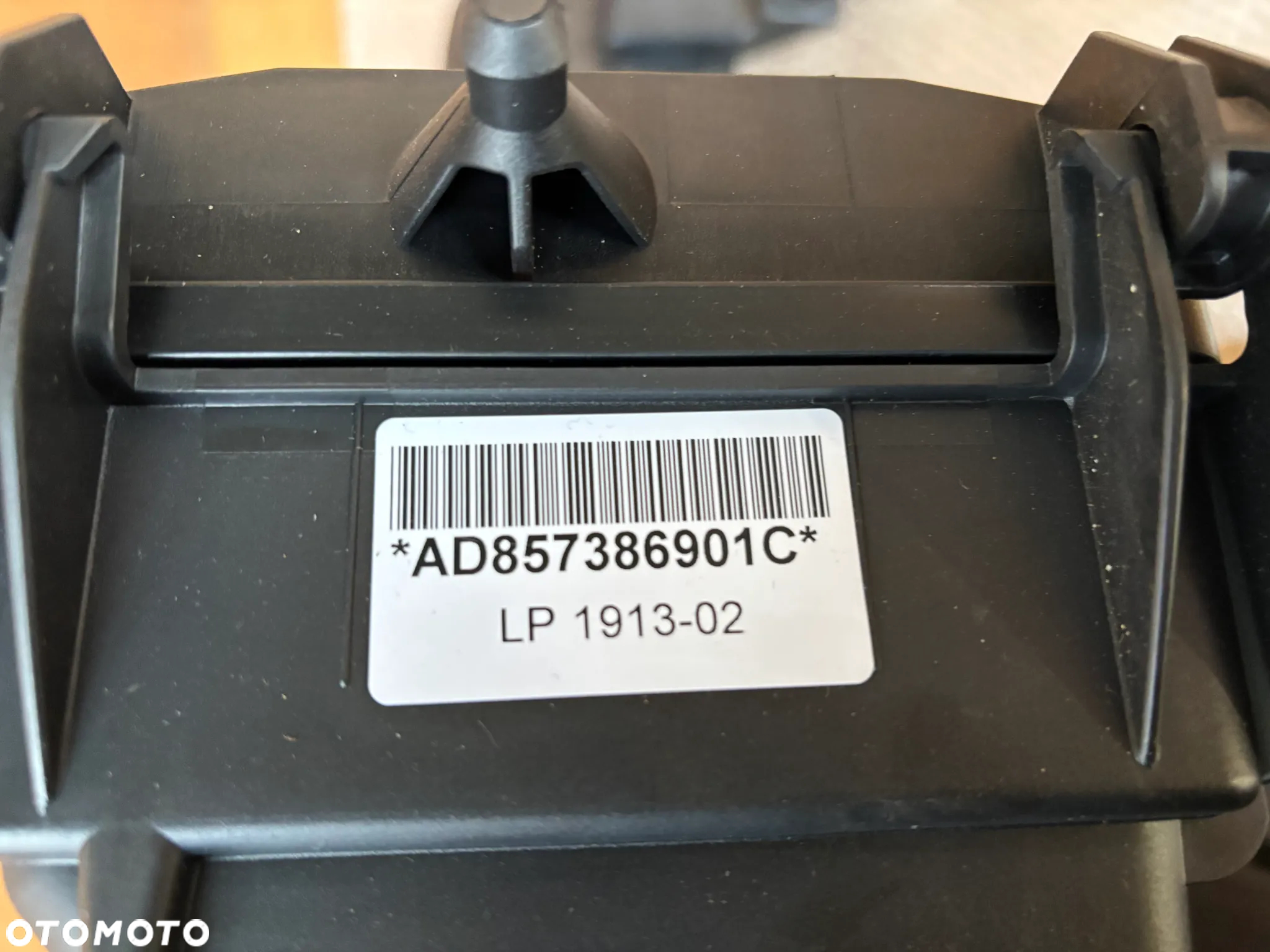 Nowy Oryginalny Filtr Obudowa Powietrza BMW 3.0 Diesel N57 6 F06 5 F10 F11 F12 F13 X5 F15 X6 F16 X3 F25 X4 F26 3 F30 F31 4 F32 8573869 70570576 8477662 Nowy Filtr Powietrza - 6