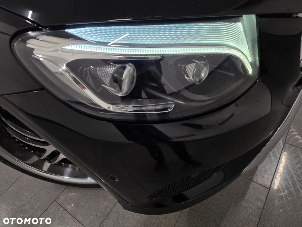 Mercedes-Benz GLC - 25