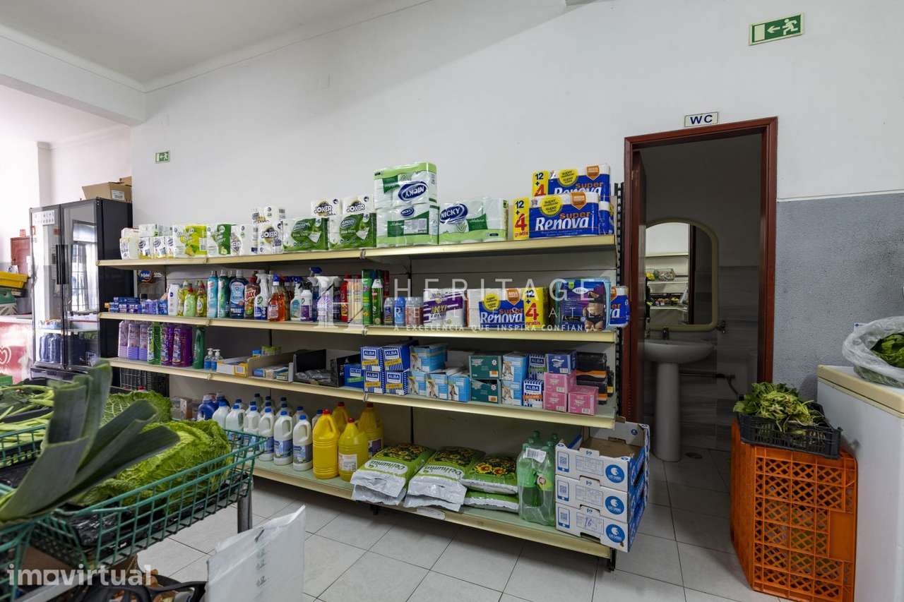 Oportunidade no Barreiro trespasse mercearia em funcionamento por 11.0 - Grande imagem: 3/20