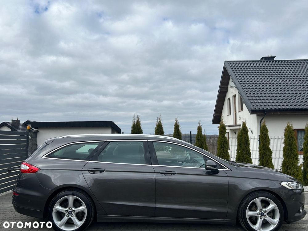 Ford Mondeo 2.0 TDCi STart-Stopp Titanium - 35