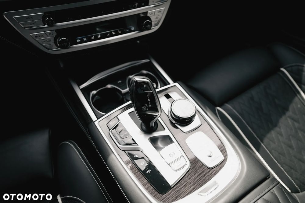 BMW-ALPINA B7 - 30
