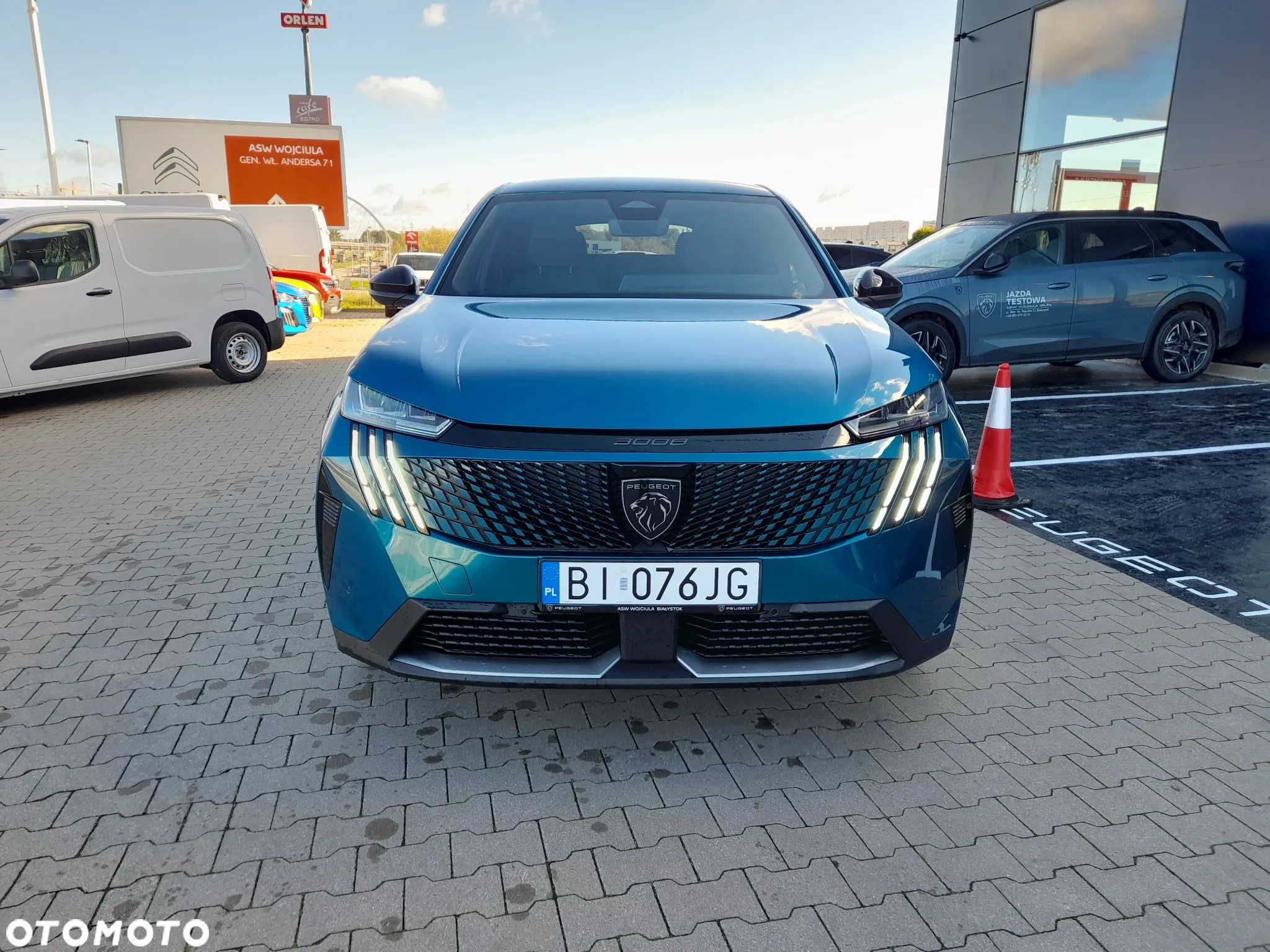 Peugeot 3008 1.2 PureTech mHEV Allure Pack S&S e-DCS6 - 3