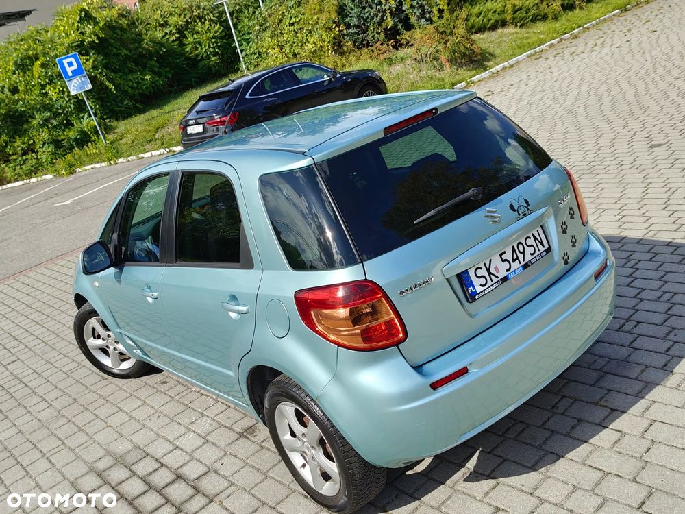 Suzuki SX4 1.5 Streetline 4x2 Classic - 24