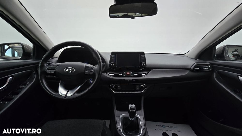 Hyundai i30 - 14