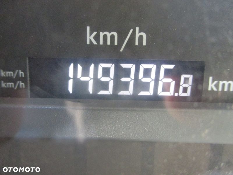 Mercedes-Benz Wumag WT230 - 14