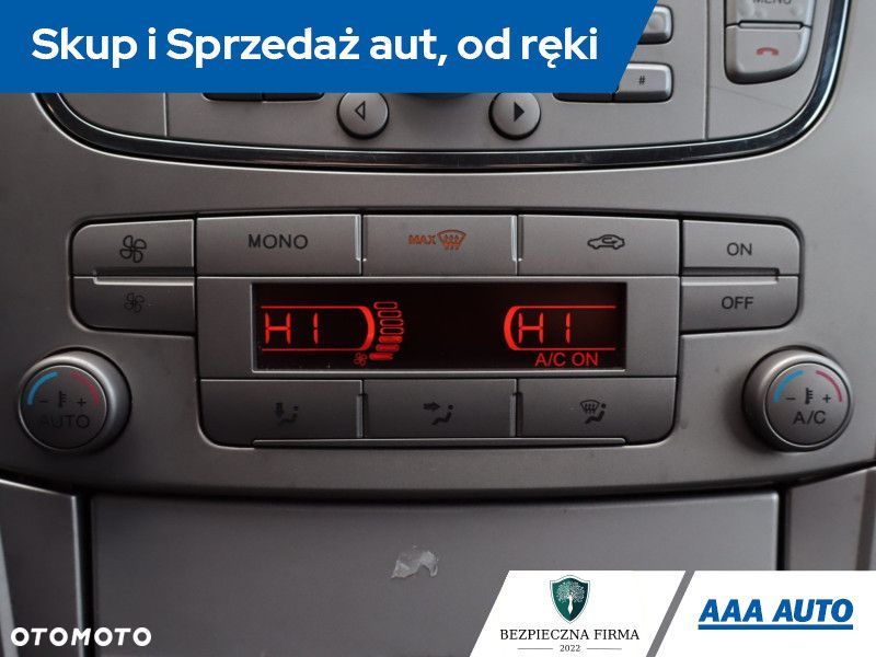 Ford Mondeo SW - 15