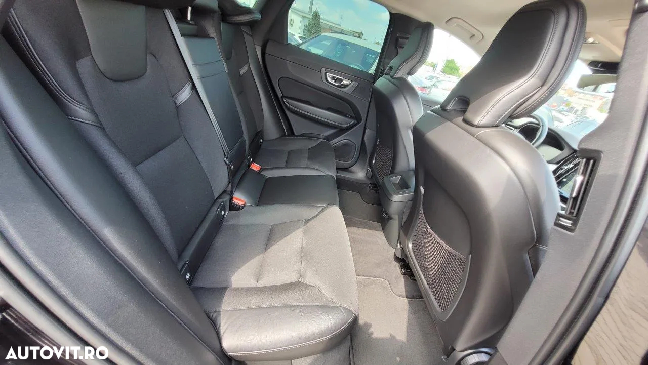 Volvo XC 60 D4 AWD Momentum - 19