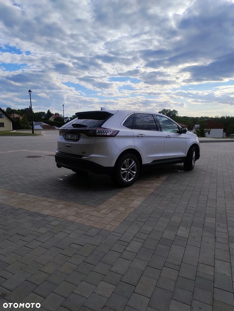 Ford Edge - 12