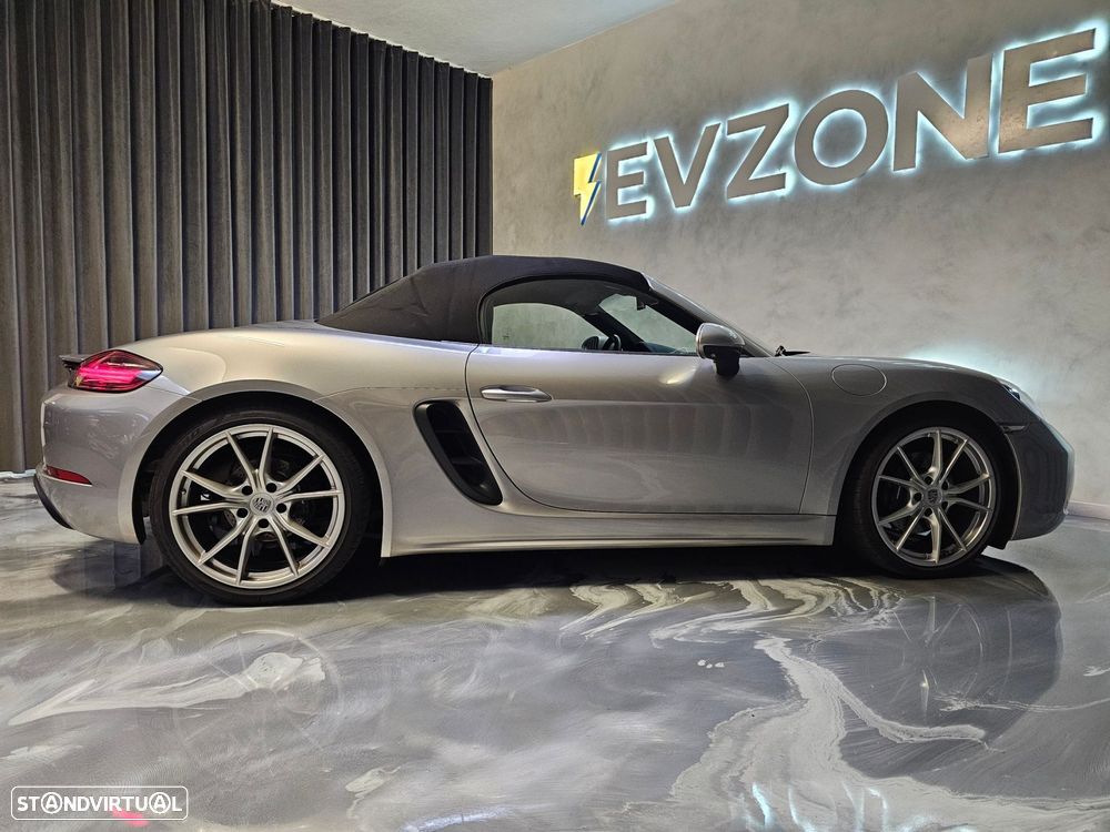 Porsche 718 Boxster 2.0 PDK - 9
