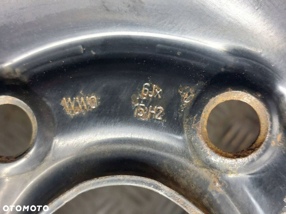 ORGANIZER WKŁAD BAGAŻNIKA ZAPAS LEWAREK 5x112 6Jx15 VOLKSWAGEN GOLF V - 7