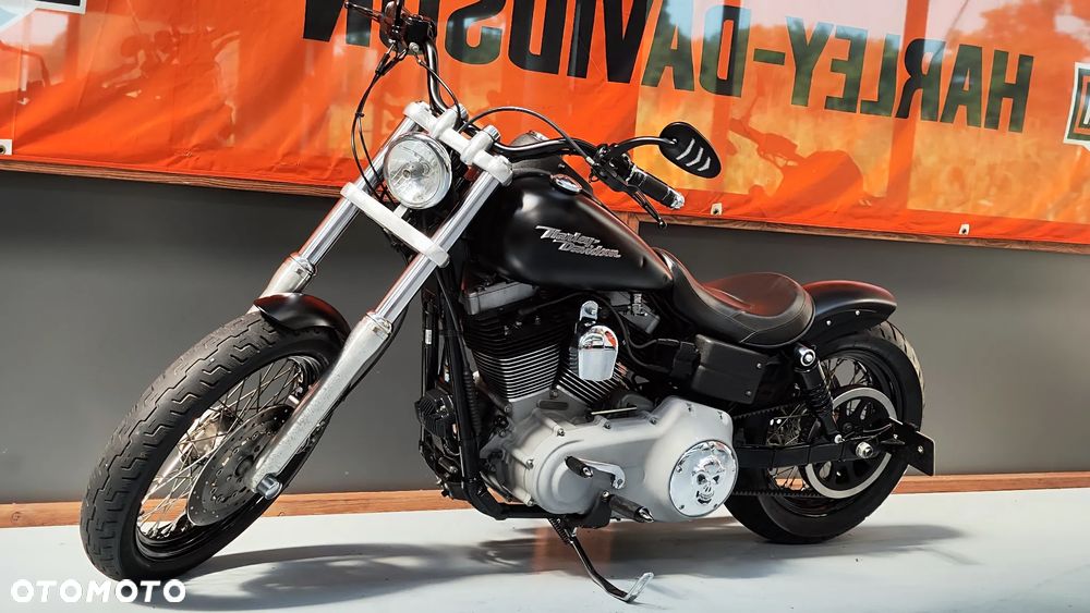 Harley-Davidson Dyna Street Bob - 5