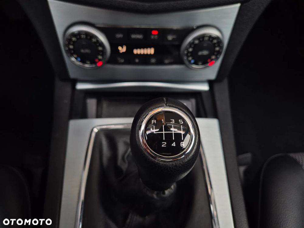 Mercedes-Benz Klasa C 200 CDI Avantgarde - 16