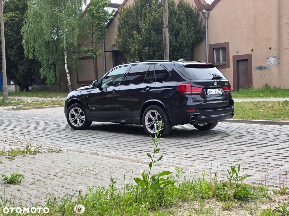 BMW X5 xDrive25d - 11