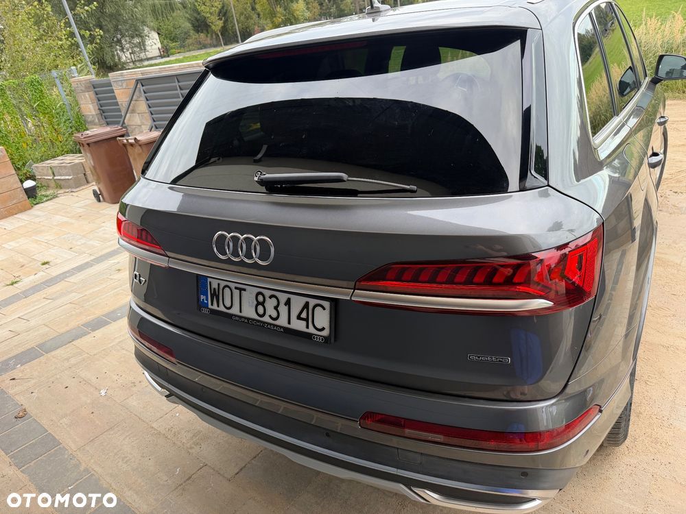 Audi Q7 55 TFSI quattro tiptronic - 8