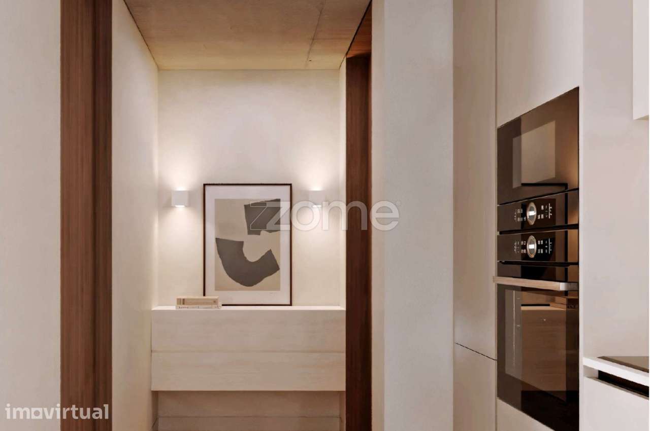 Apartamento T1 com varanda e garagem em Monte dos Burgos - Grande imagem: 4/12