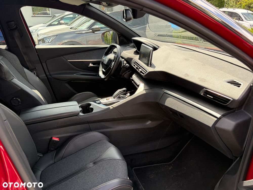 Peugeot 3008 1.6 THP Active S&S EAT6 - 17