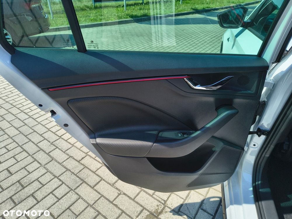 Skoda Kamiq 1.5 TSI Monte Carlo - 16