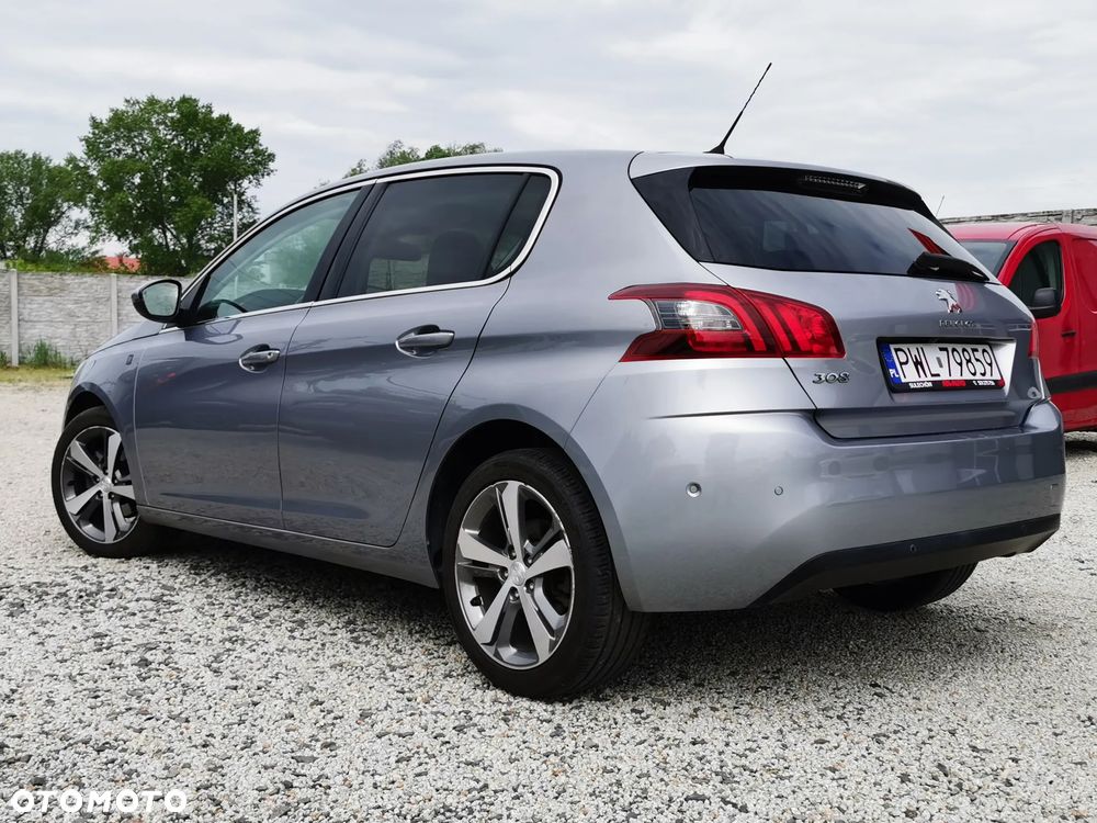 Peugeot 308 - 4