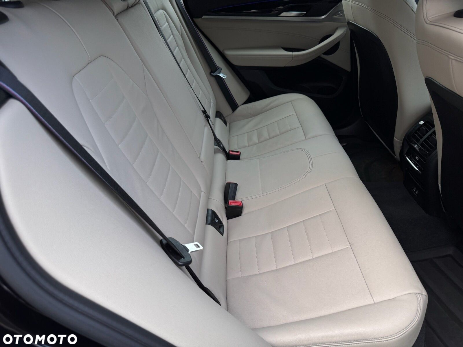 BMW X4 - 29
