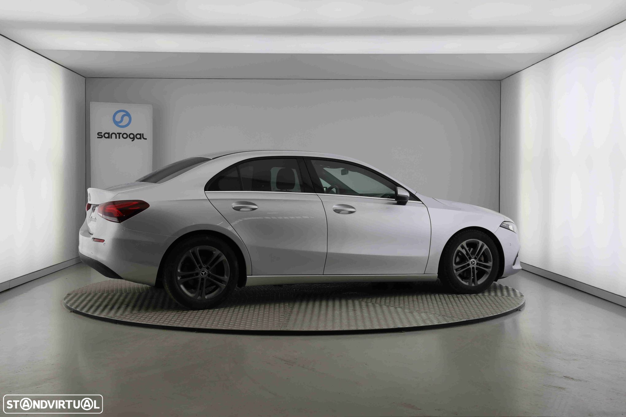 Mercedes-Benz A 180 Limousine d Style Plus Aut. - 2