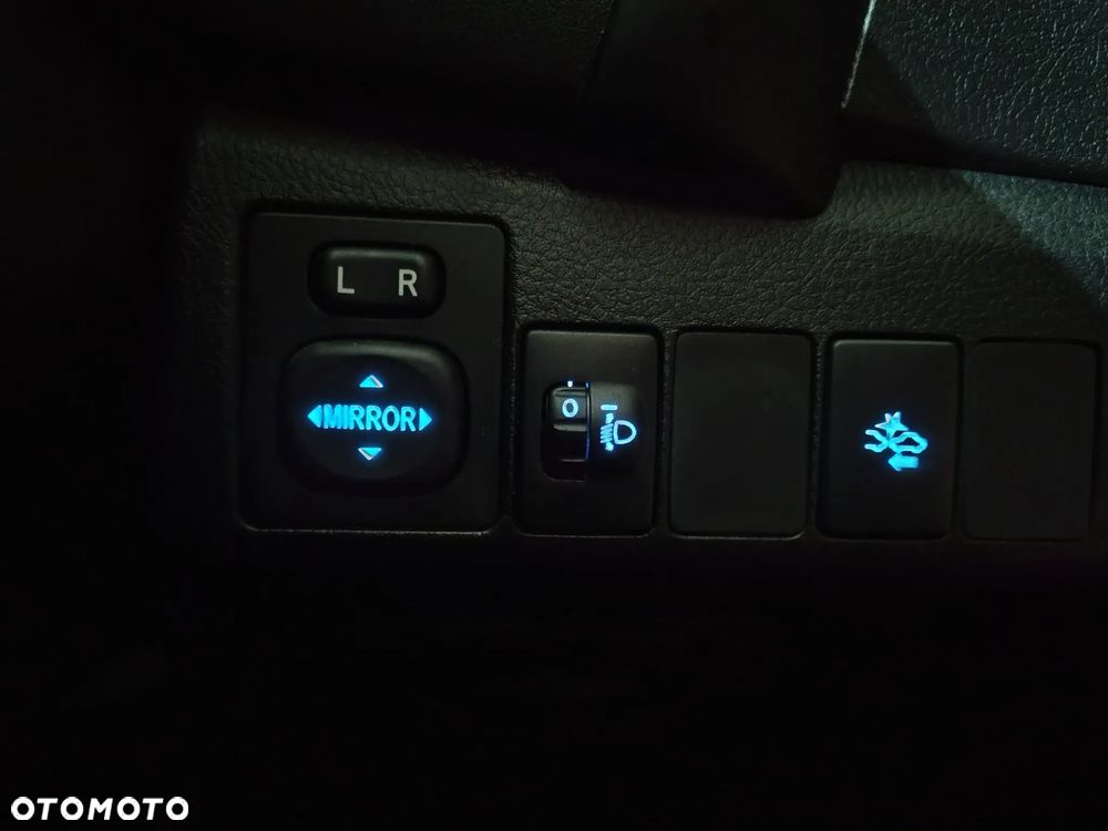 Toyota Corolla 1.6 Comfort - 12