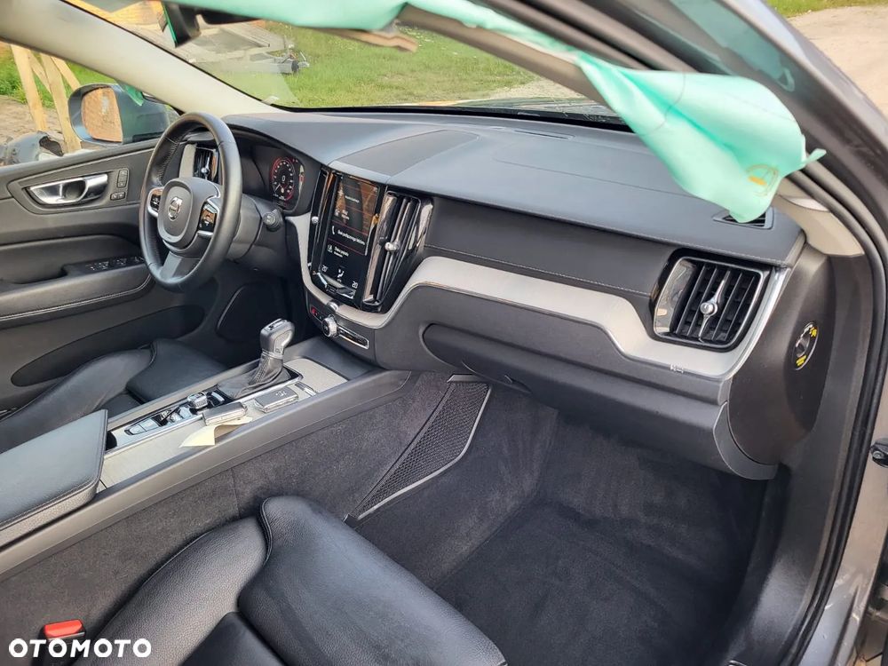 Volvo XC 60 D4 Inscription - 11