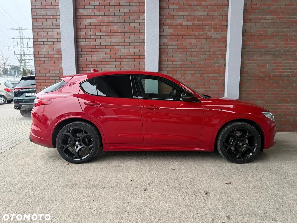 Alfa Romeo Stelvio 2.0 Turbo Veloce TI Q4 - 5