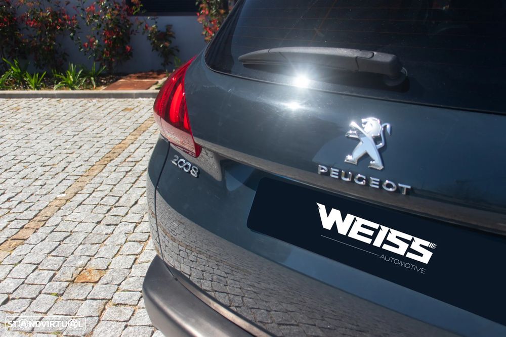 Peugeot 2008 1.6 BlueHDi Allure - 4