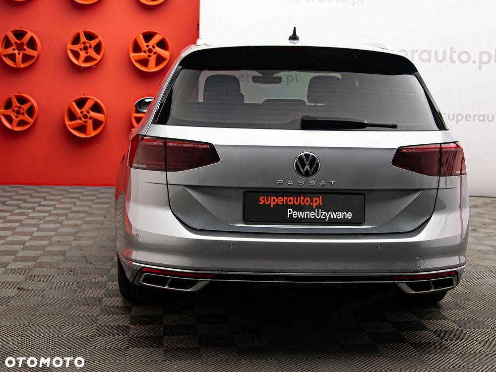 Volkswagen Passat - 26
