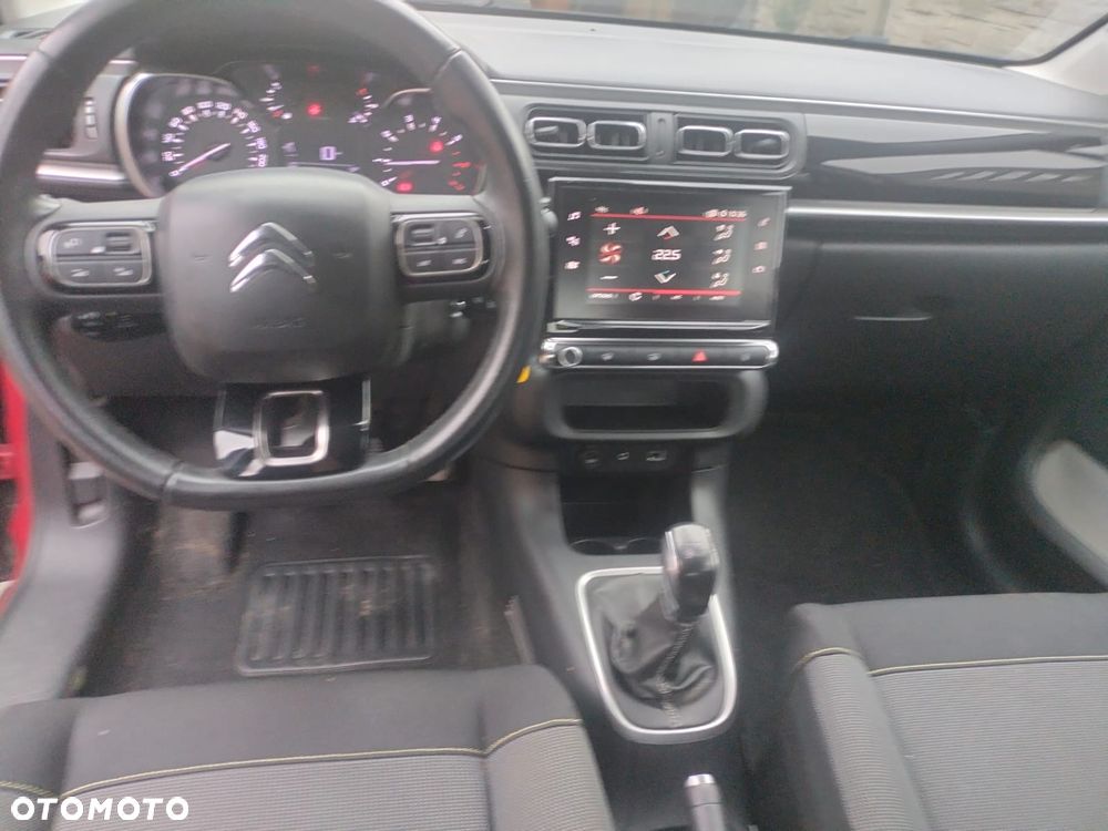 Citroën C3 BlueHDi 100 S&S FEEL - 17