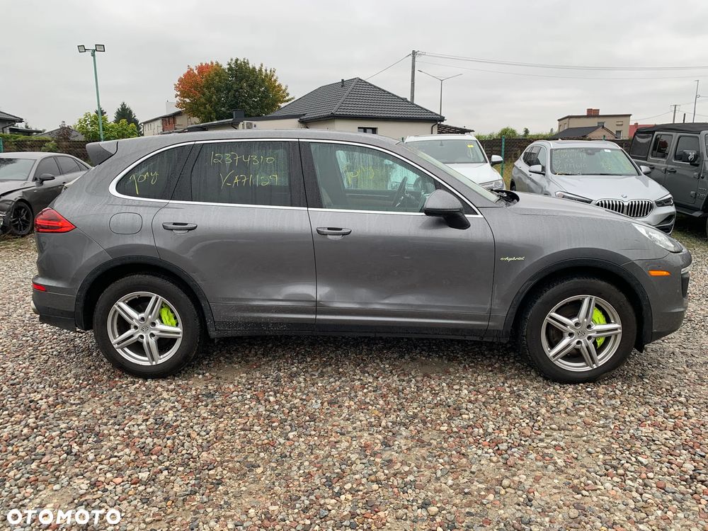 Porsche Cayenne S e-Hybrid Platinum Edition - 5