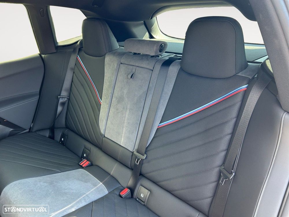 BMW iX xDrive 45 - 13