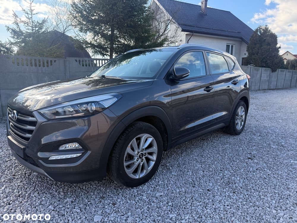 Hyundai Tucson 2.0 CRDi 4WD Automatik Style - 4