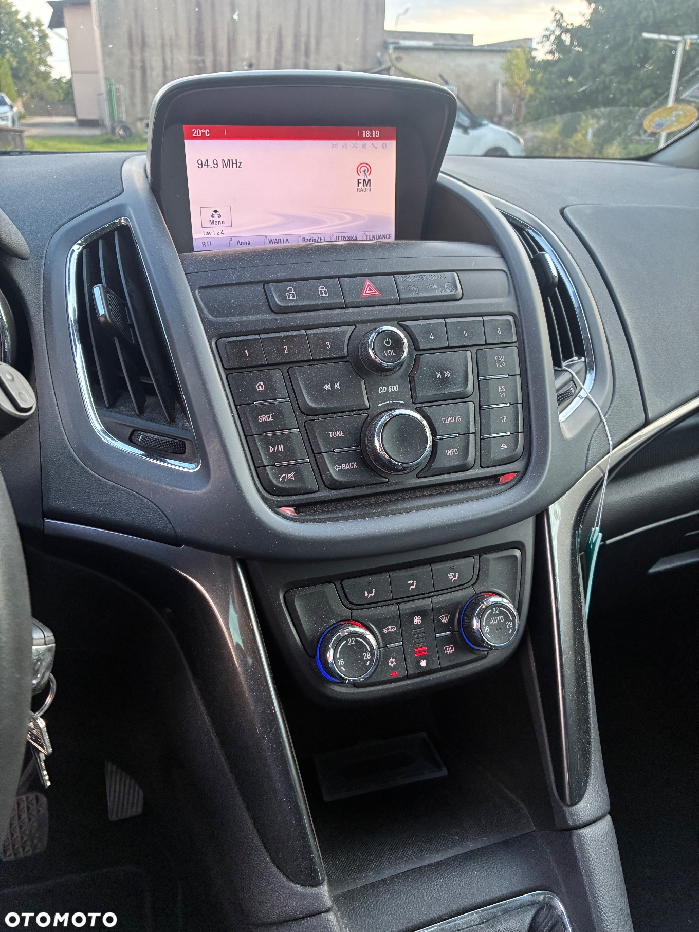 Opel Zafira Tourer 2.0 CDTI Edition - 9
