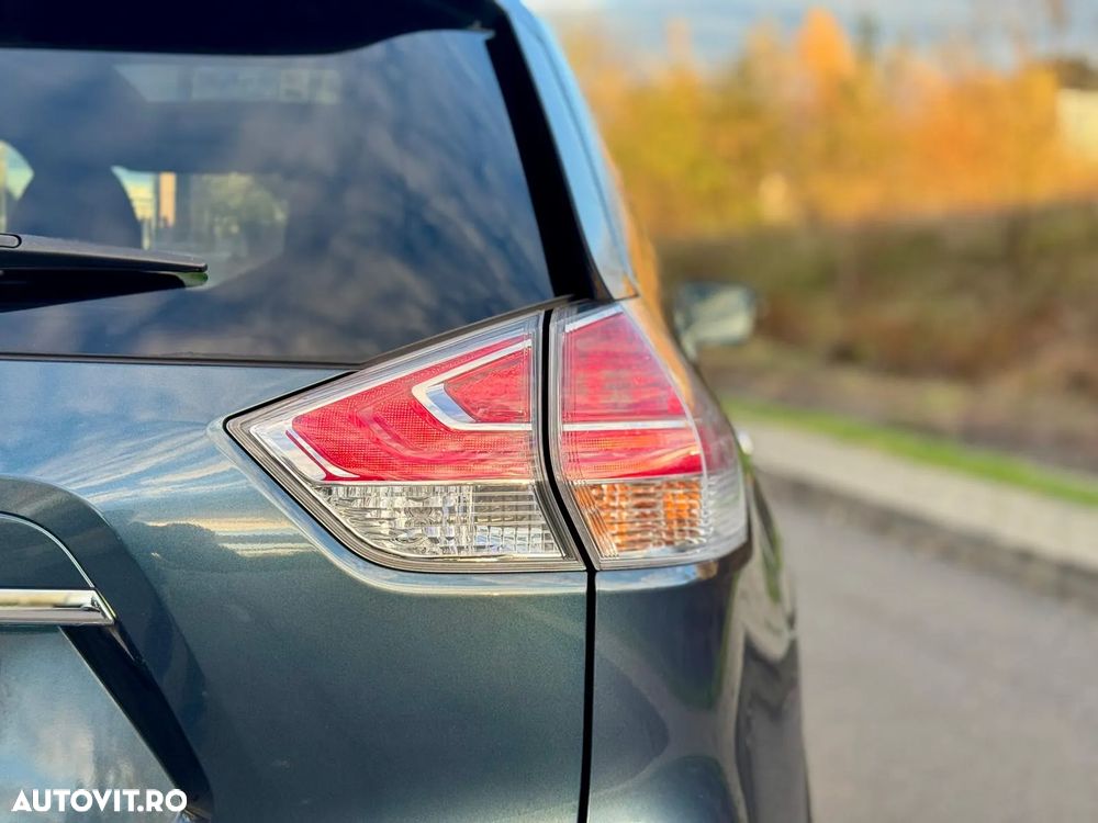 Nissan X-Trail 1.6 dCi Xtronic Tekna - 32