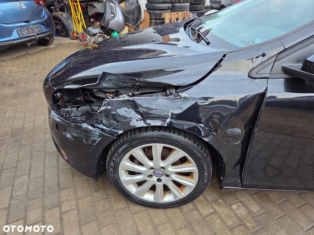 Volvo V40 D2 - 35