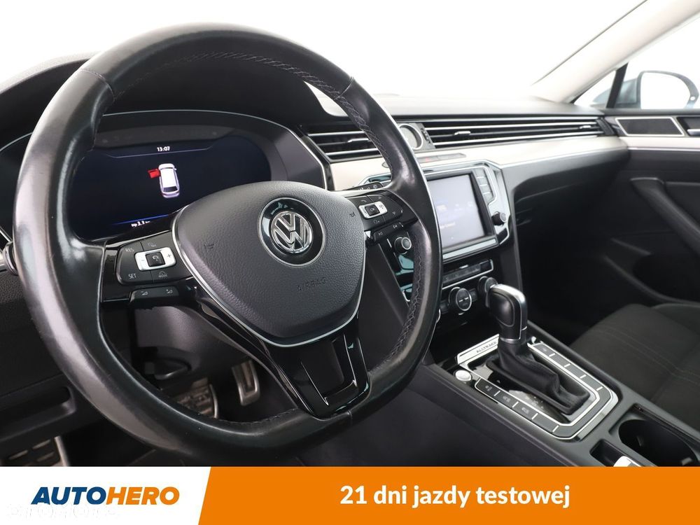 Volkswagen Passat Alltrack - 10