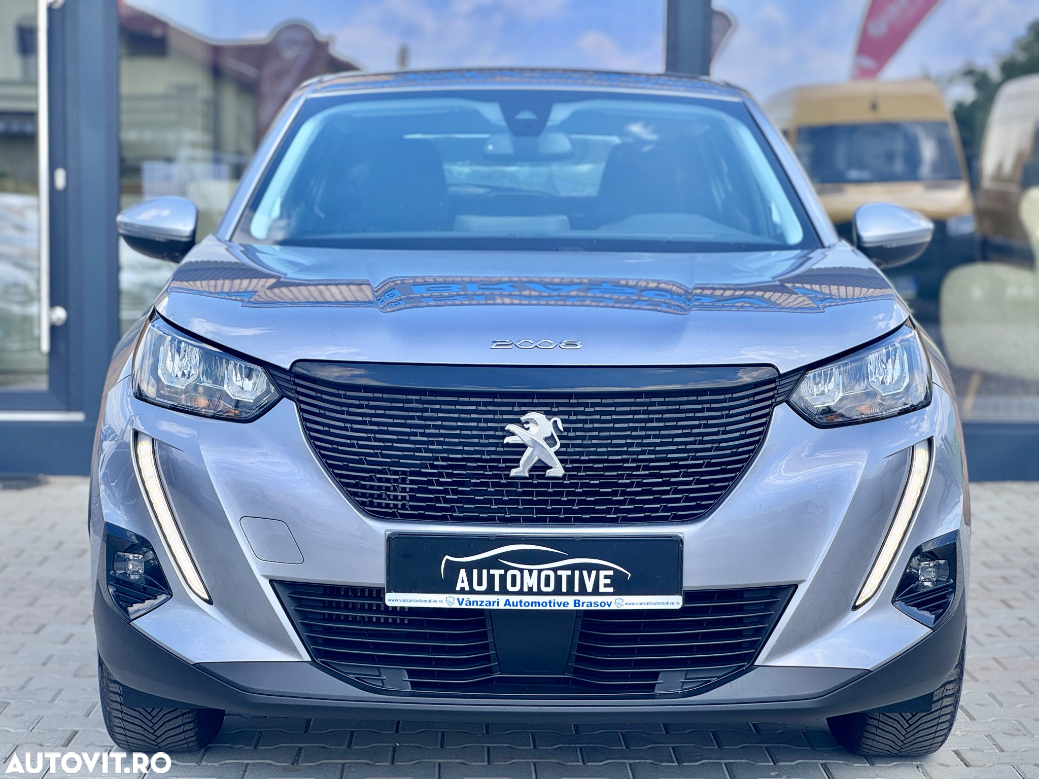 Peugeot 2008 1.2 L PureTech STT EAT8 Active - 2
