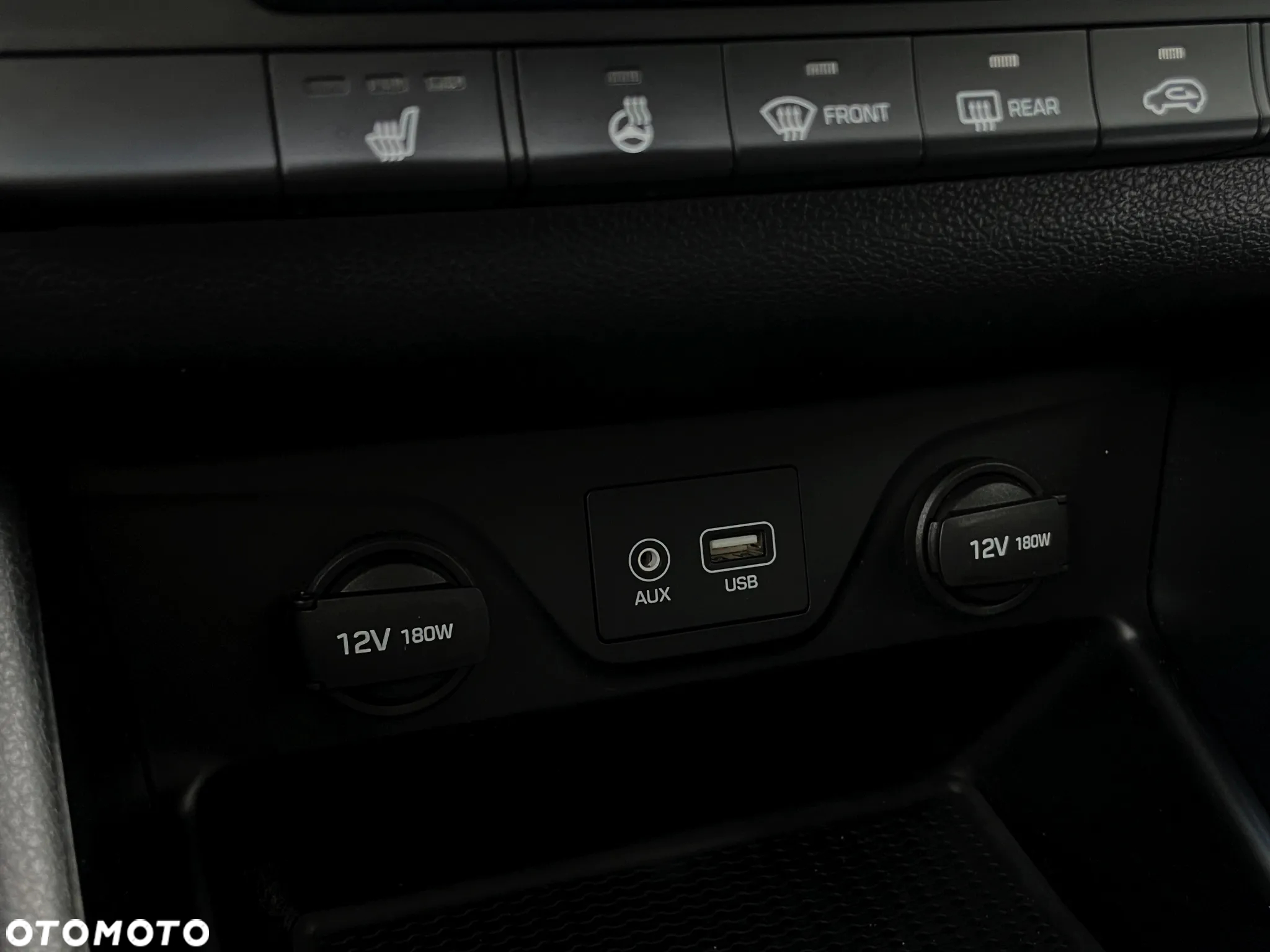 Hyundai Tucson 2.0 CRDi 2WD Trend - 32