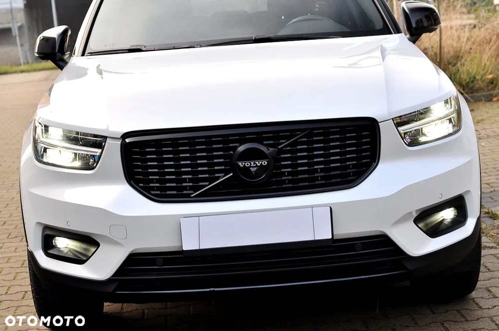 Volvo XC 40 T3 R-Design - 15