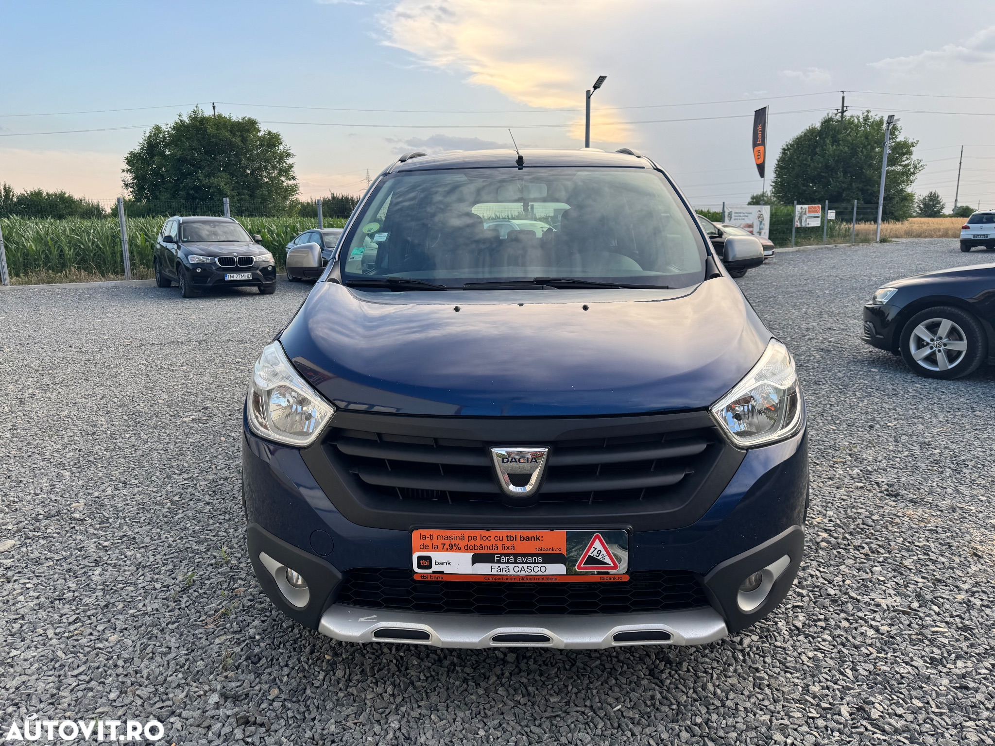 Dacia Lodgy 1.5 dCi Stepway - 10