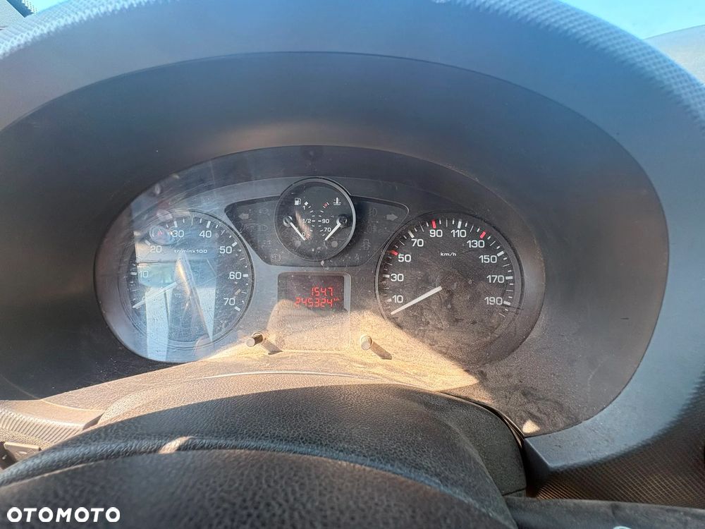 Citroën BERLINGO - 10