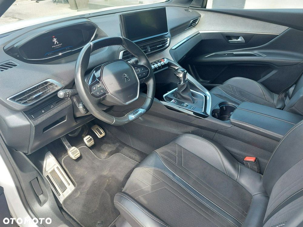 Peugeot 3008 - 15