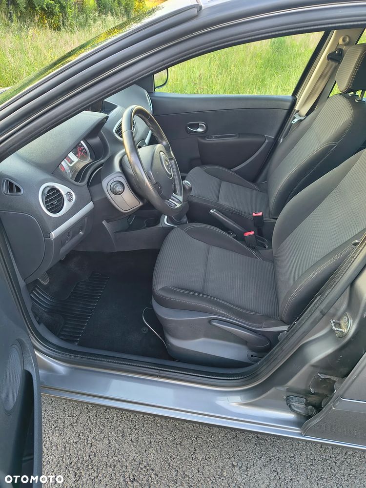 Renault Clio 1.2 16V TCE Dynamique - 9