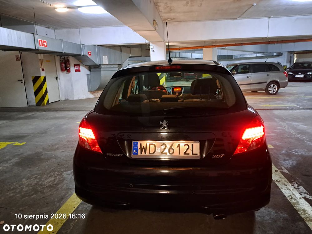 Peugeot 207 1.6 HDi 16V Trendy - 6