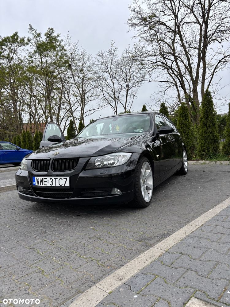 BMW Seria 3 325xi - 1
