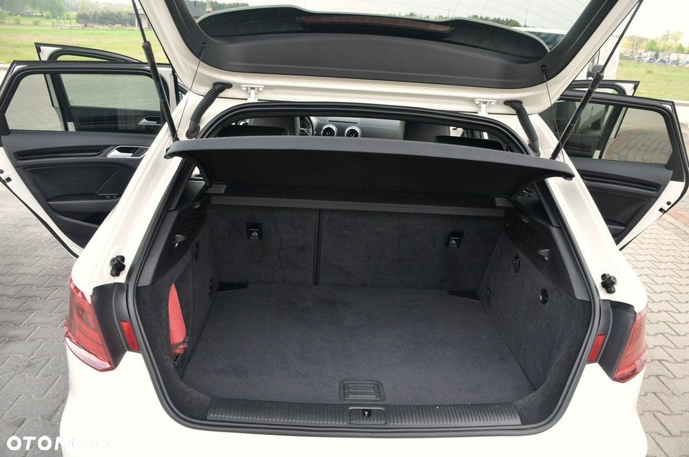 Audi A3 Sportback - 27