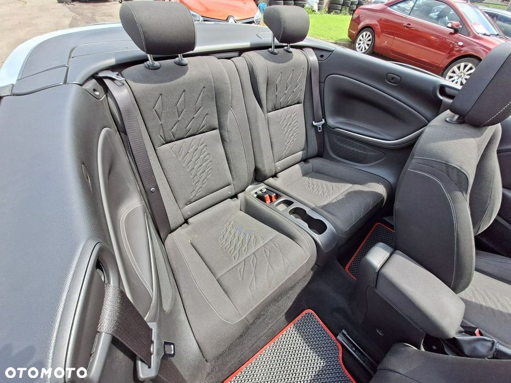 Opel Cascada - 27